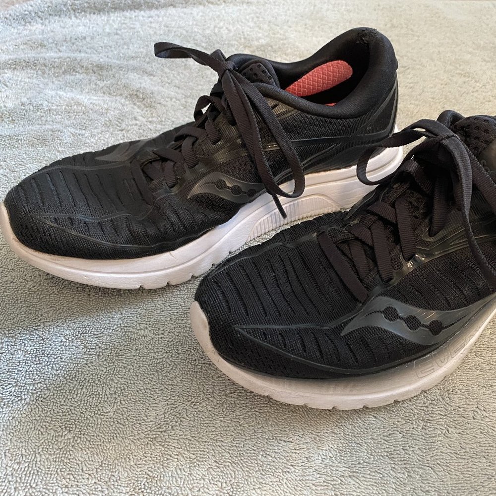 Saucony Kinvara 10 Running Shoes